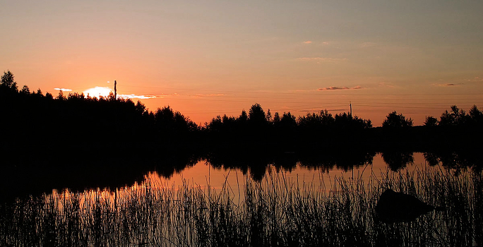 In the evening at the lake