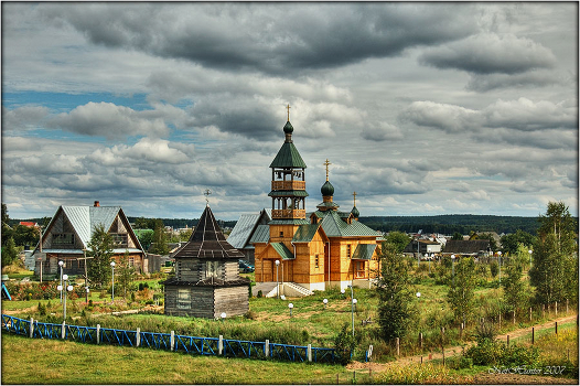 Holy Cross Church