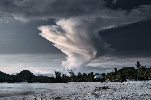eruption cloud formation