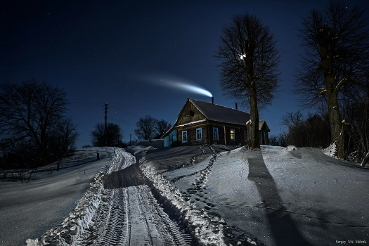 Comet flying in the pipe