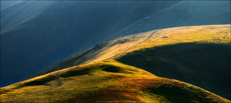/ Mountains and the people ... /