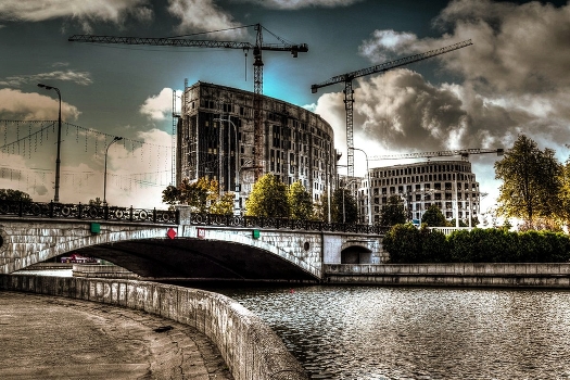 Kempinski * ... *