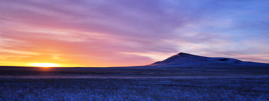 Mongolian people began idol mountain