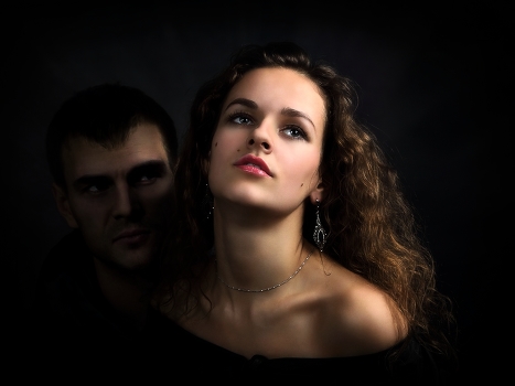 In the silence of Phantom of the Opera ...
