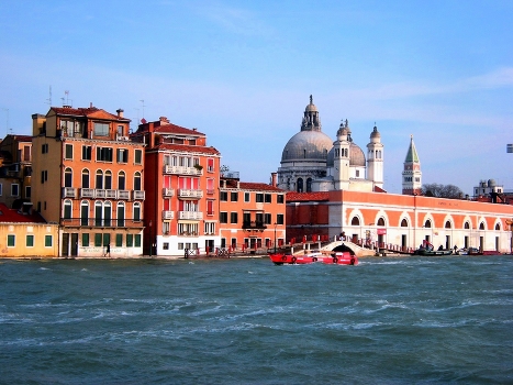 Venice embankment