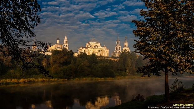 Fog over the river