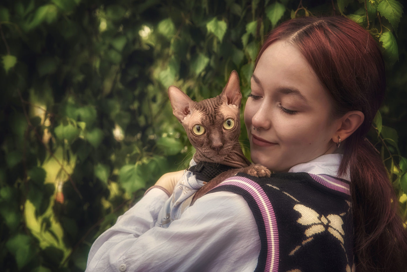 Girl with a Cat