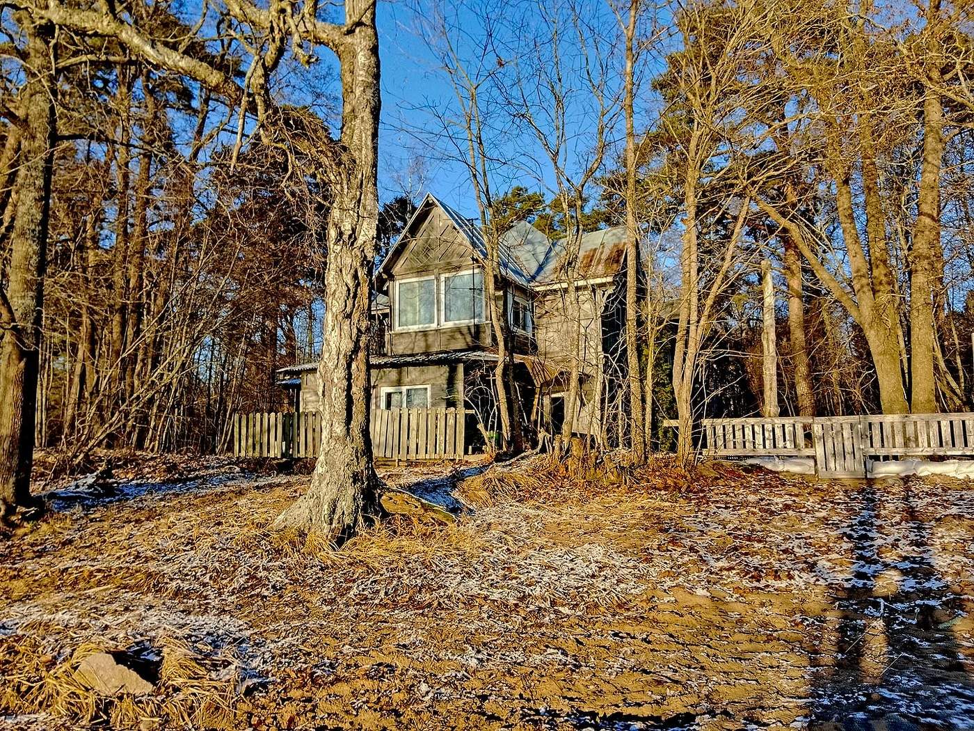 Lonely house