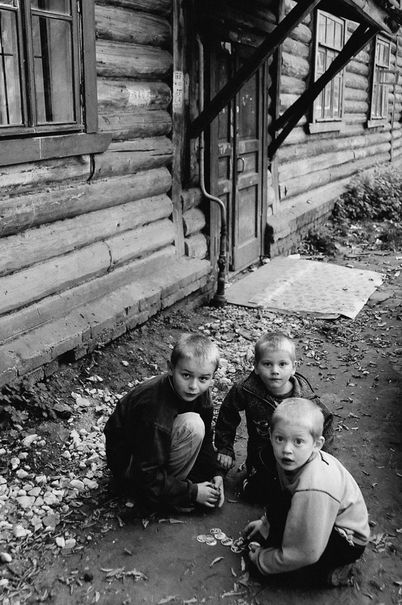 The boys from the streets Zavokzalnoy (2003)