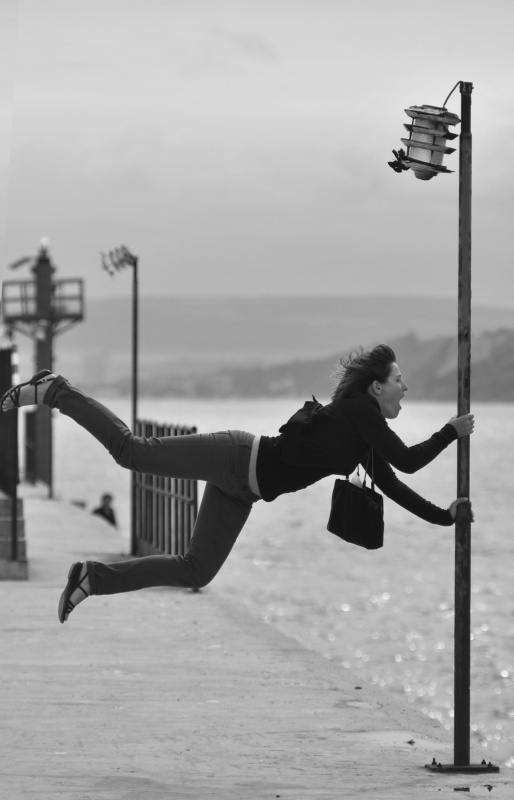 sea breeze blowing ...))