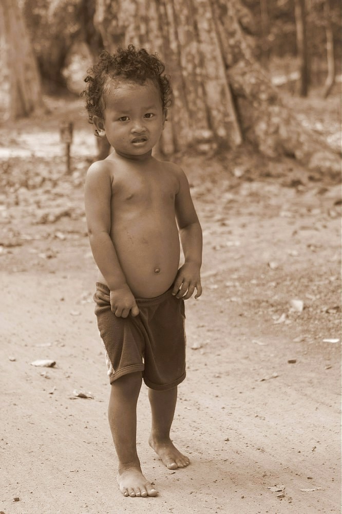 Barefoot childhood