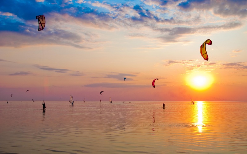 SURF sunset