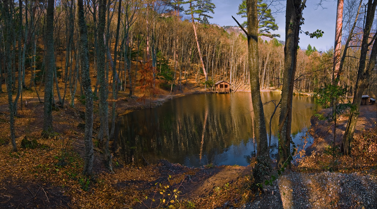 Mountain lake
