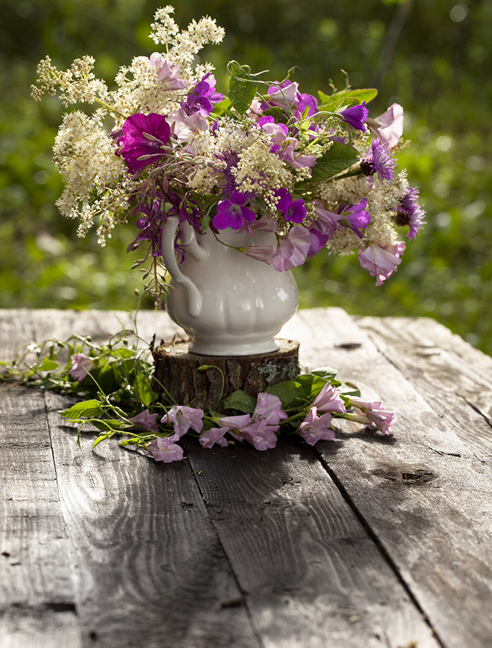 Bouquet with bindweed.