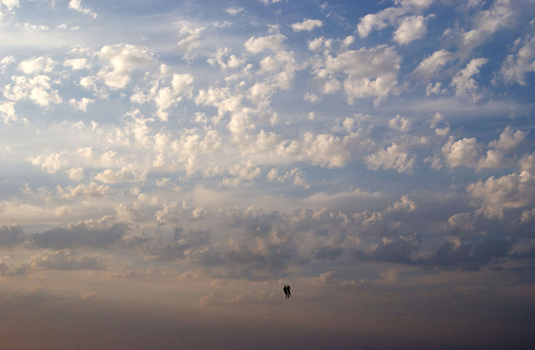 Run across the sky,,,