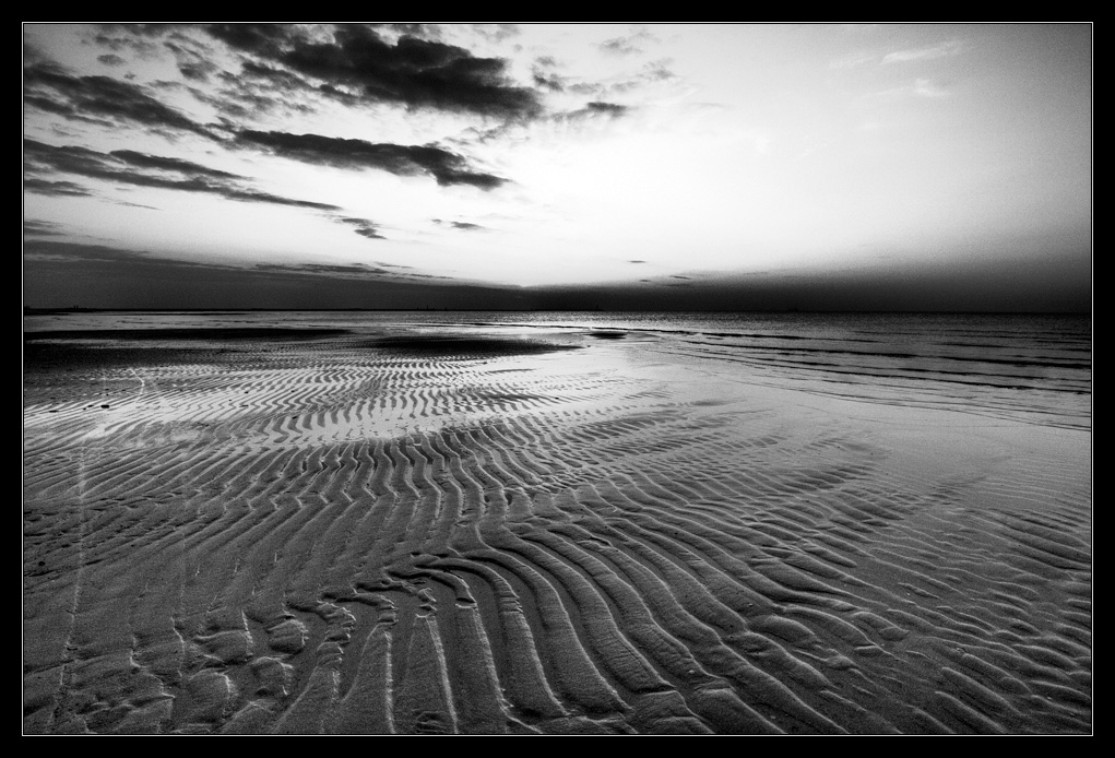 Ebb and the problem of moire