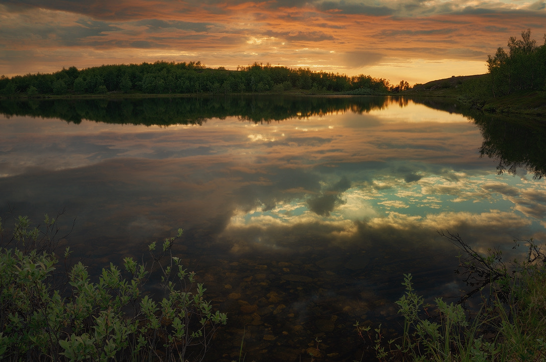 As the sky bathed in the lake