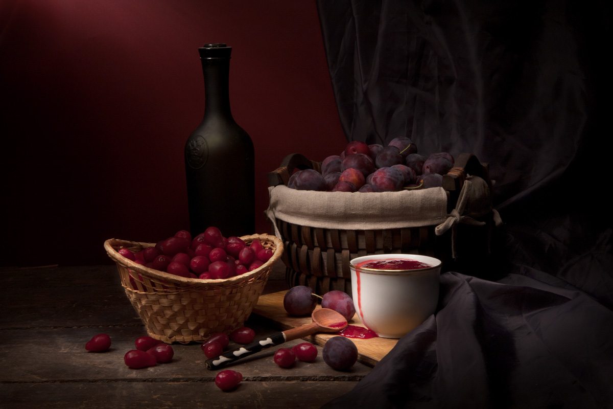 Kornelkirsche Marmelade und Pflaumen