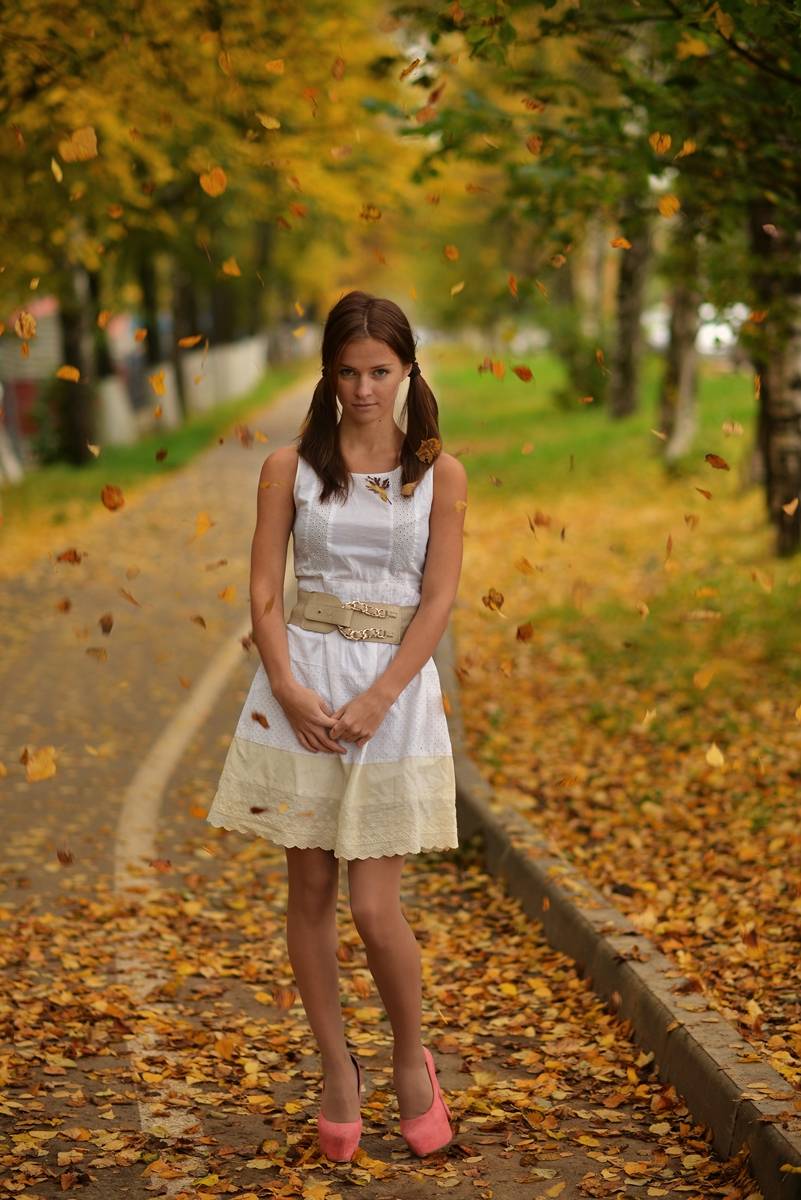 Fall, fall, fall ...