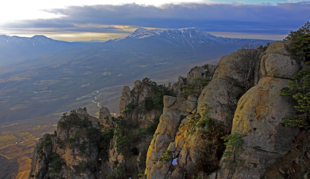 Alushtynska Valley