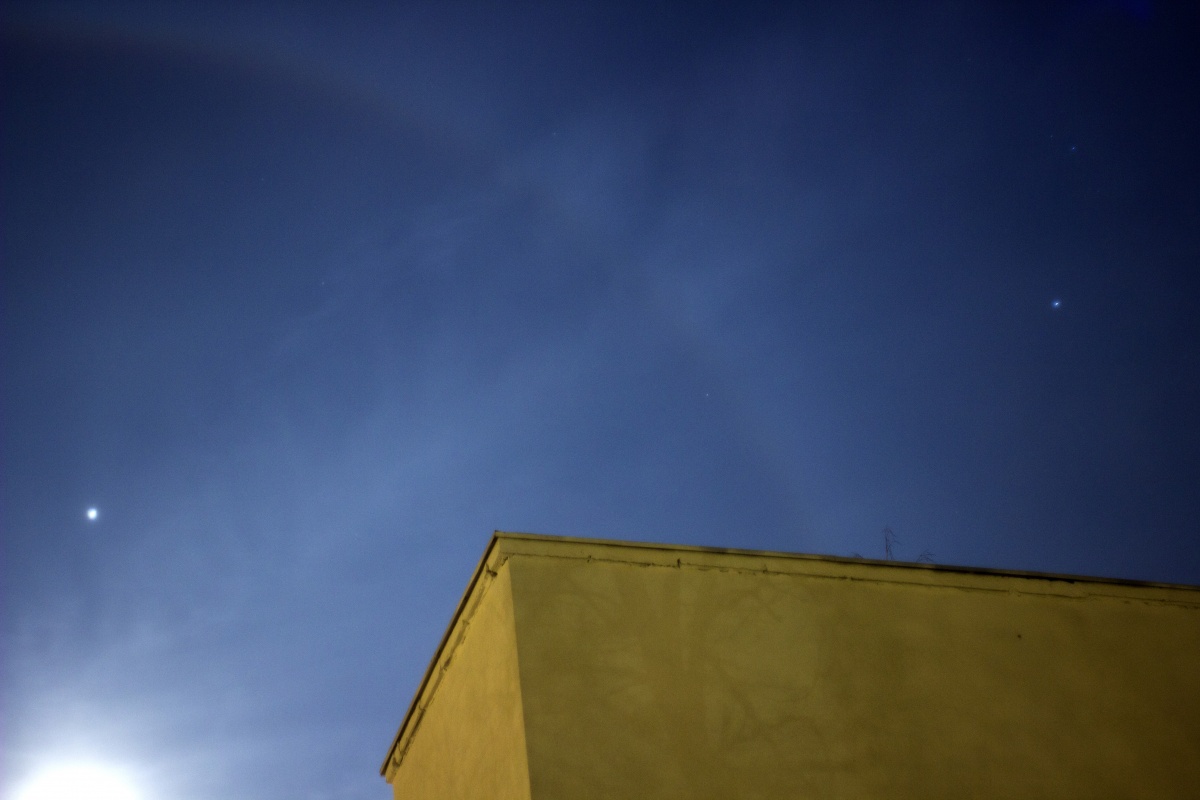 lunar halo ...