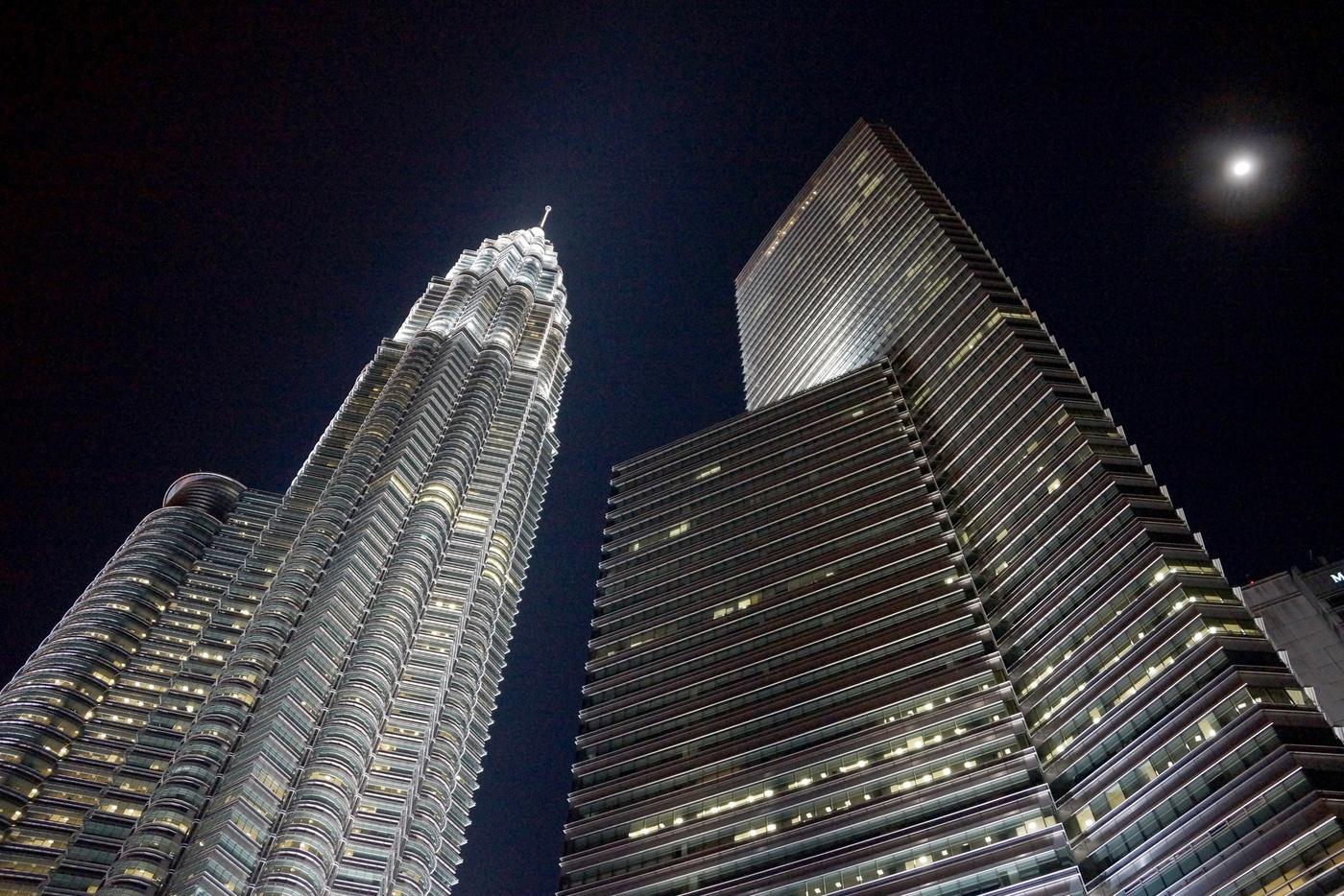 Moon in the city.
