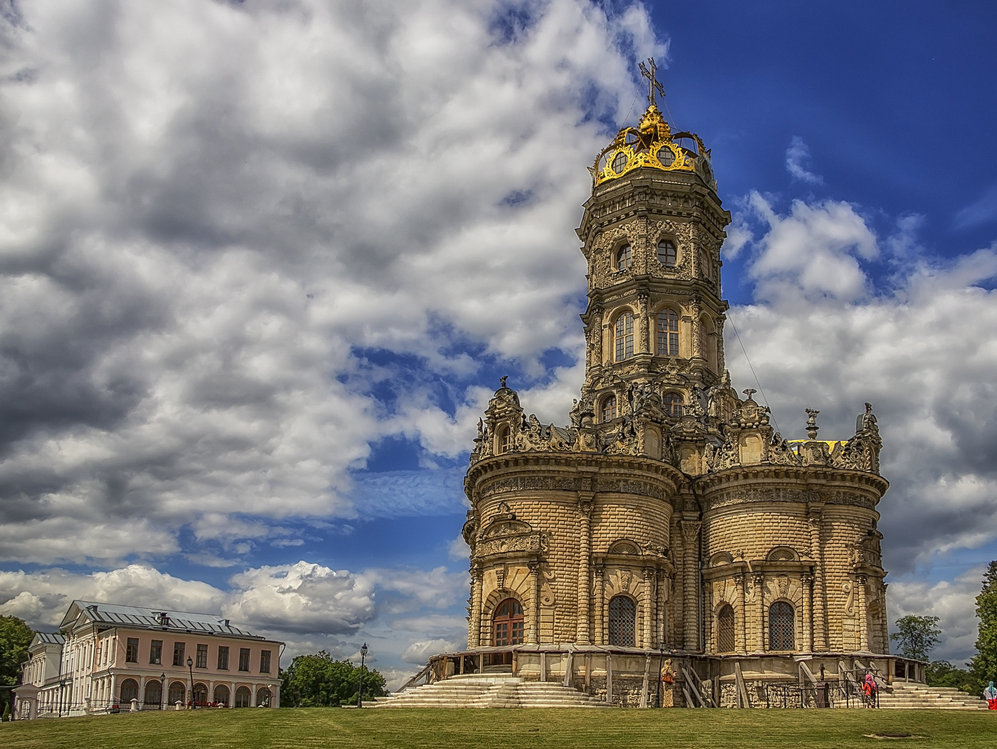 Znamenskaya church