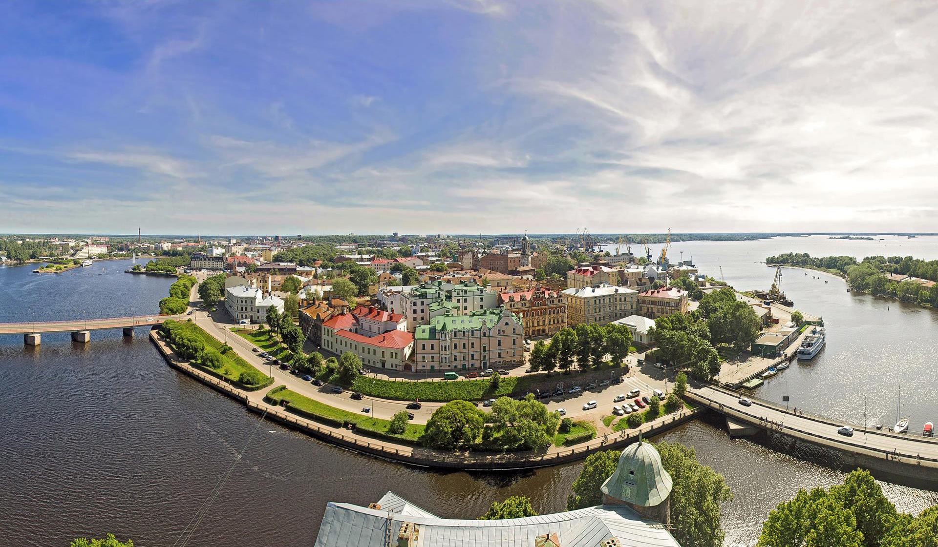 Выборгская петербург. Выборг панорама. Выборгский замок панорама. Вид с башни Олафа Выборг. Выборг центр города.