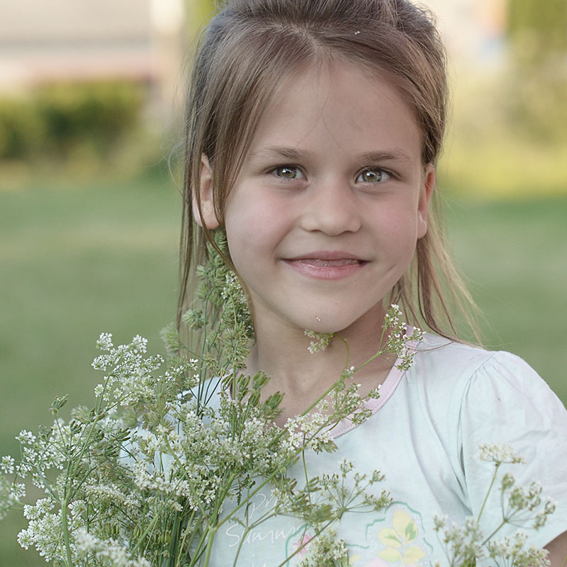 Mergaitė Astutė