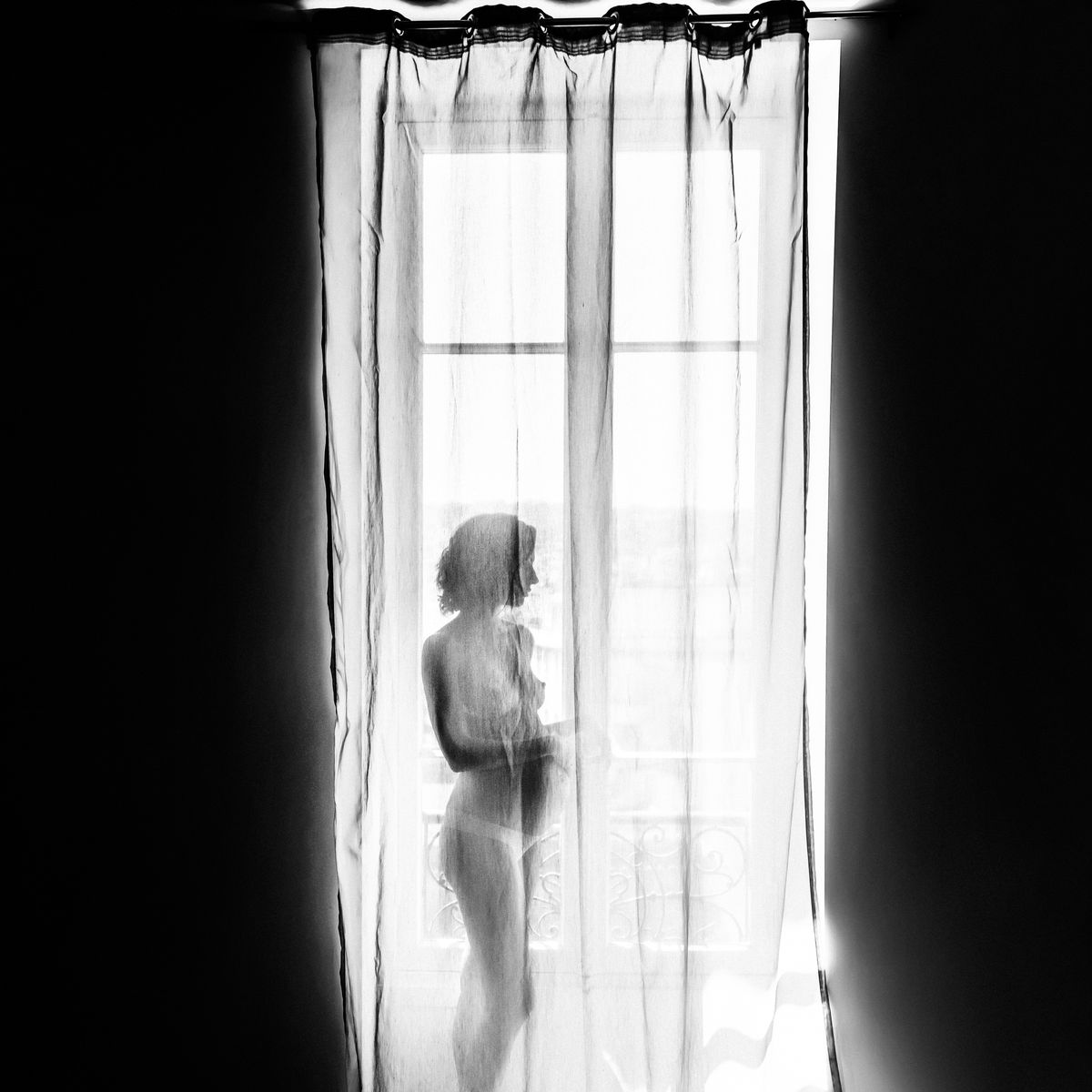 Romantic shadow