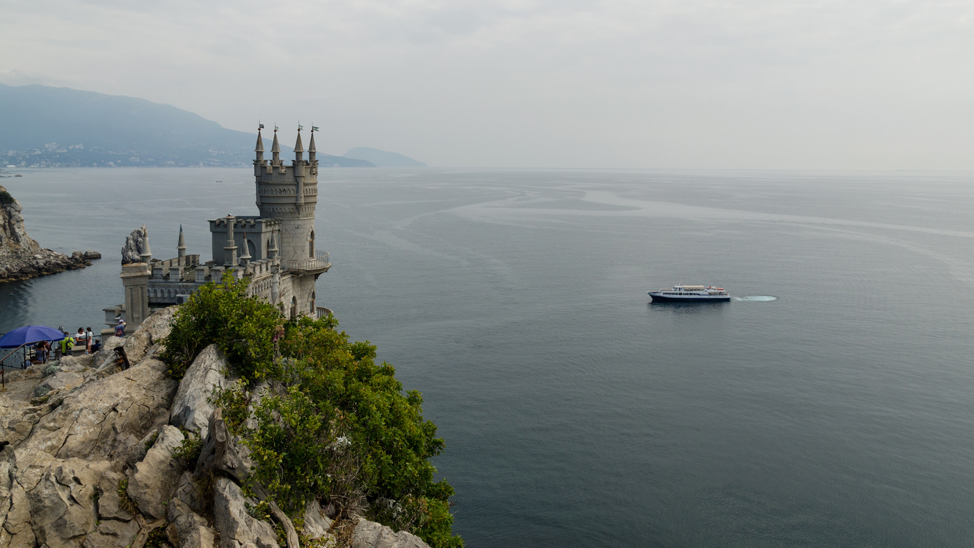 swallow's Nest
