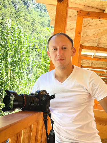 Ivan S.